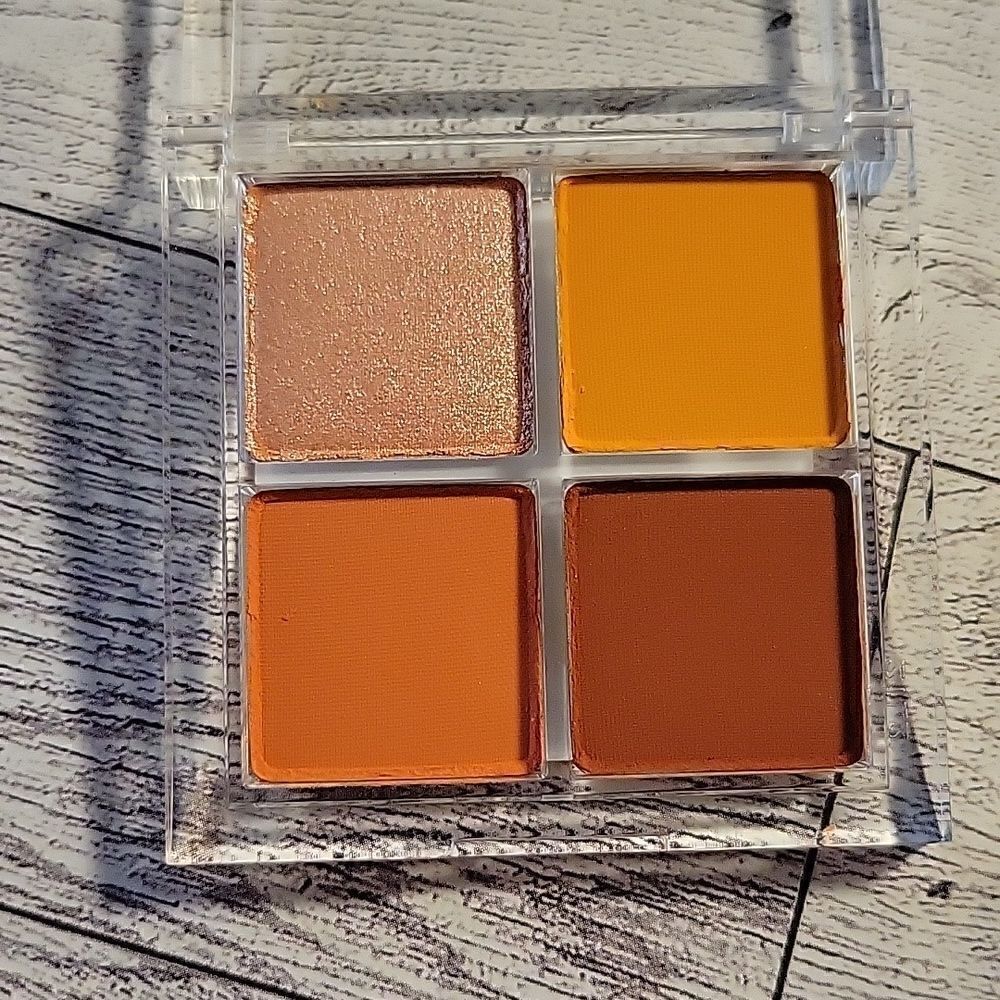 Colour pop On the Mango Pressed Powder Shadow - Picture 6 of 6